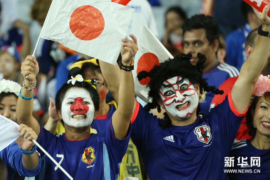 （亚洲杯）（14）足球——四分之一决赛：阿联酋淘汰日本