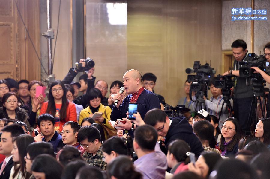 （两会）（6）全国政协十二届三次会议举行新闻发布会