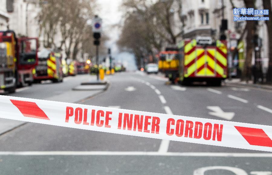 （国际）（2）英国伦敦发生火灾 逾2000人被疏散