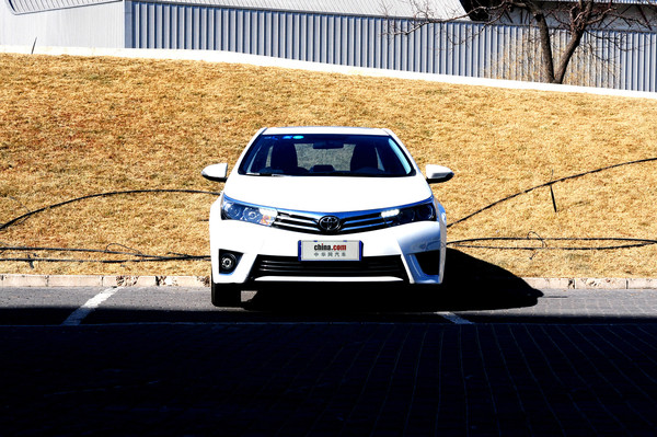 经久不衰 试驾一汽丰田新卡罗拉