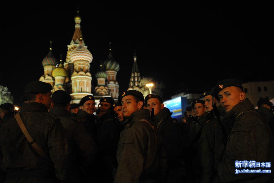 （国际）（5）俄罗斯举行红场阅兵夜间彩排