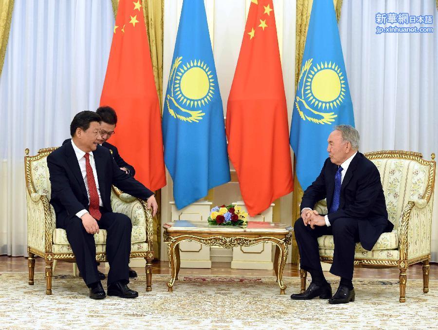 （XHDW）（1）习近平同哈萨克斯坦总统纳扎尔巴耶夫举行会谈