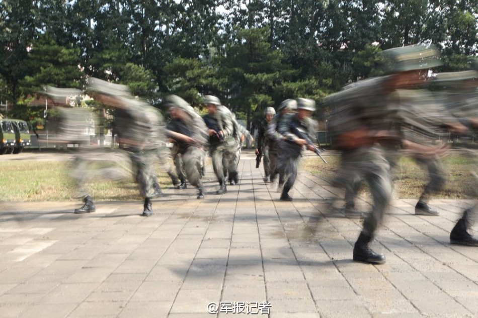 北京衛戍区、59式戦車が勢揃い