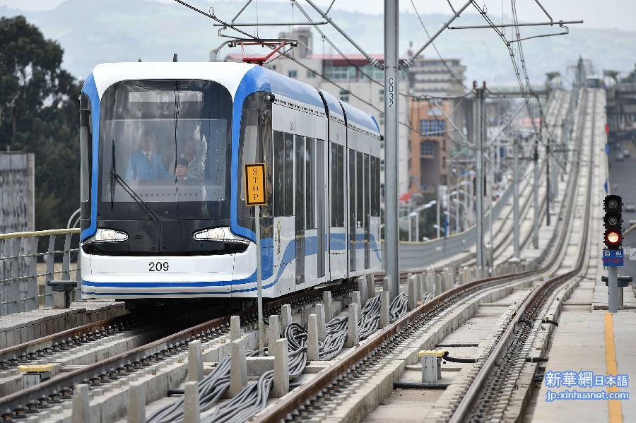 （国际）（3）中国承建非洲首条现代化城市轻轨正式通车