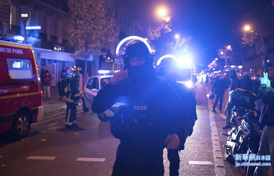 （国际）巴黎巴塔克兰剧院遭袭击 百余人死亡