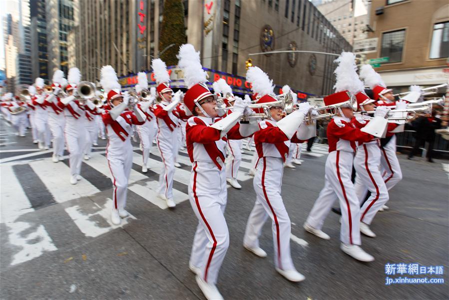 （国际）（5）纽约举行感恩节大游行