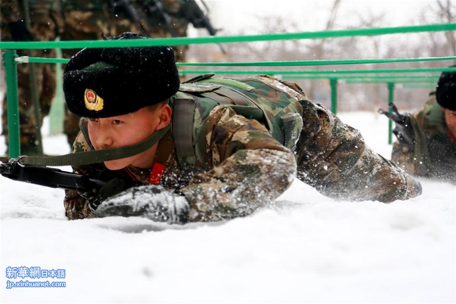 （晚报）（1）新疆伊犁边防：雪地练精兵 保障“十三冬”