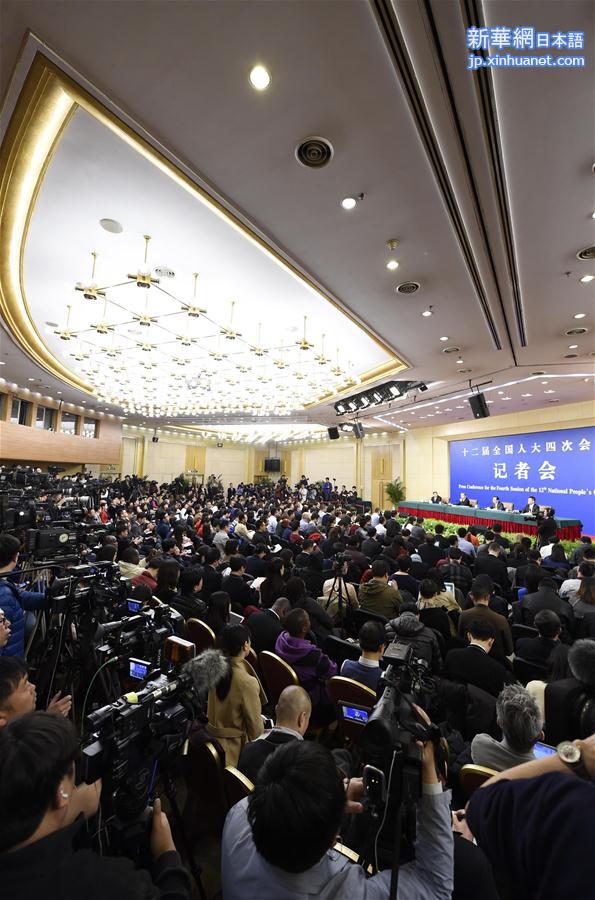 （两会）（11）外交部长王毅就“中国的外交政策和对外关系”答记者问