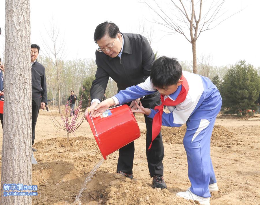 （XHDW）（2）党和国家领导人参加首都义务植树活动