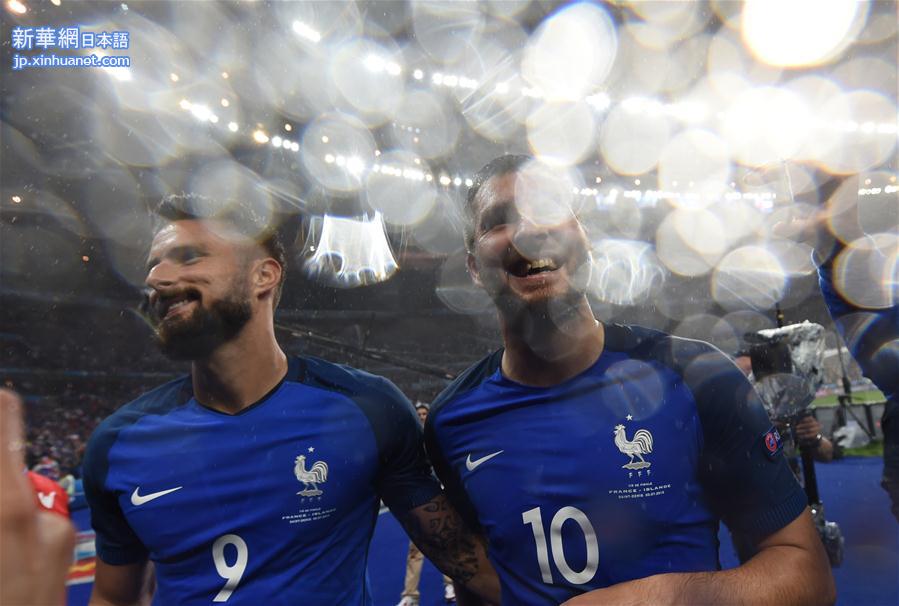 （欧锦赛）（9）足球——四分之一决赛：法国胜冰岛