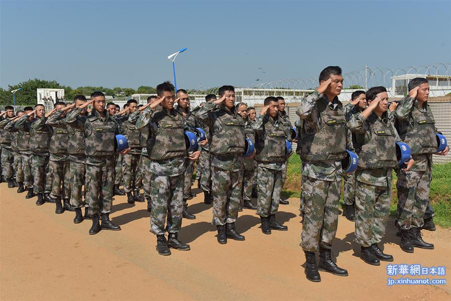 （国际）（4）中国驻南苏丹维和步兵营为牺牲战士举行告别仪式