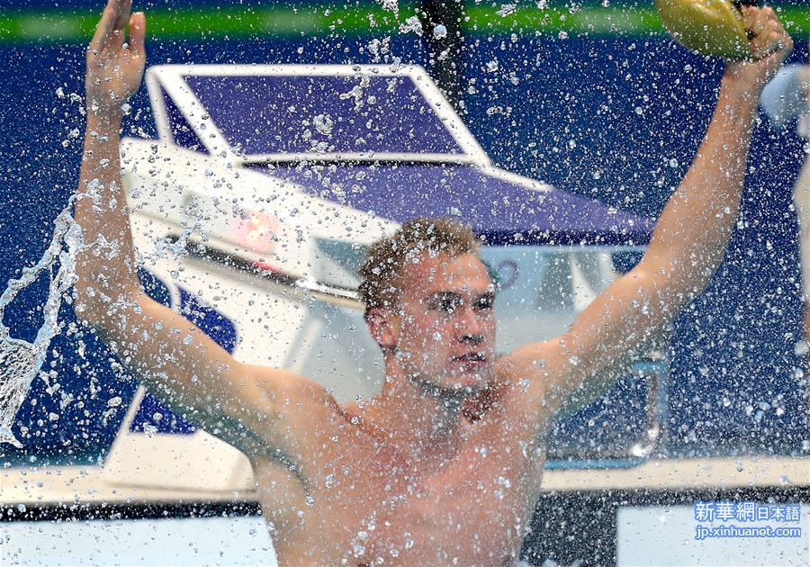 （里约奥运会·夺冠一刻）（4）游泳——男子200米蛙泳：哈萨克斯坦选手巴兰金夺冠