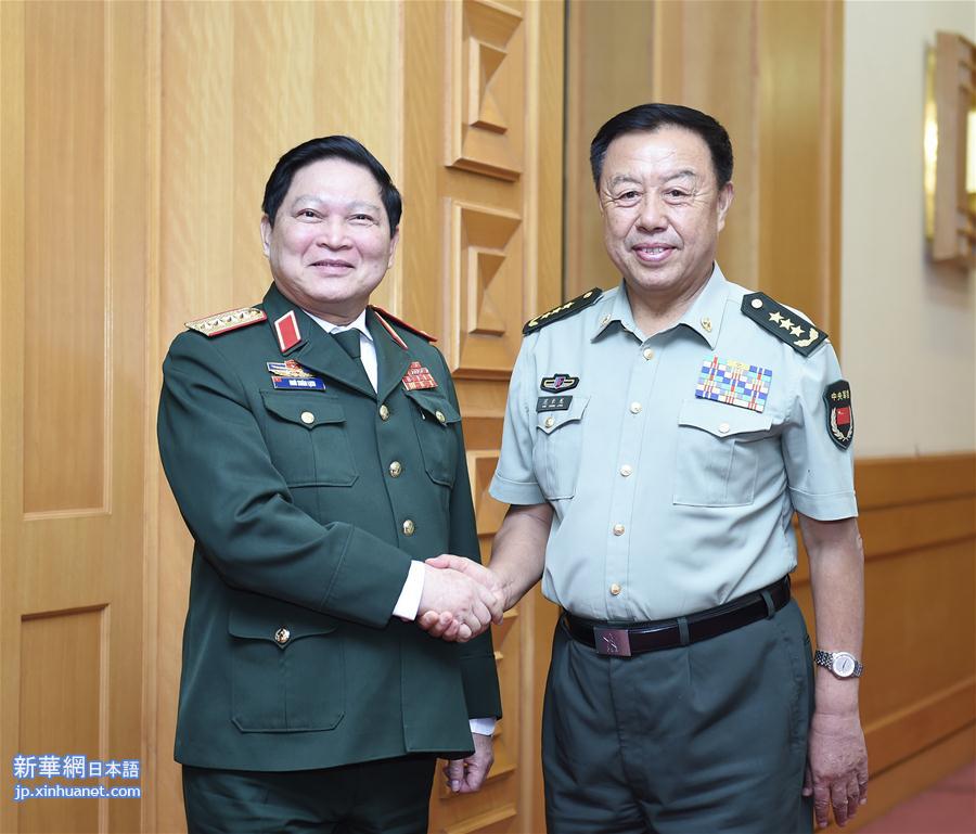 （XHDW）范长龙会见越南国防部长