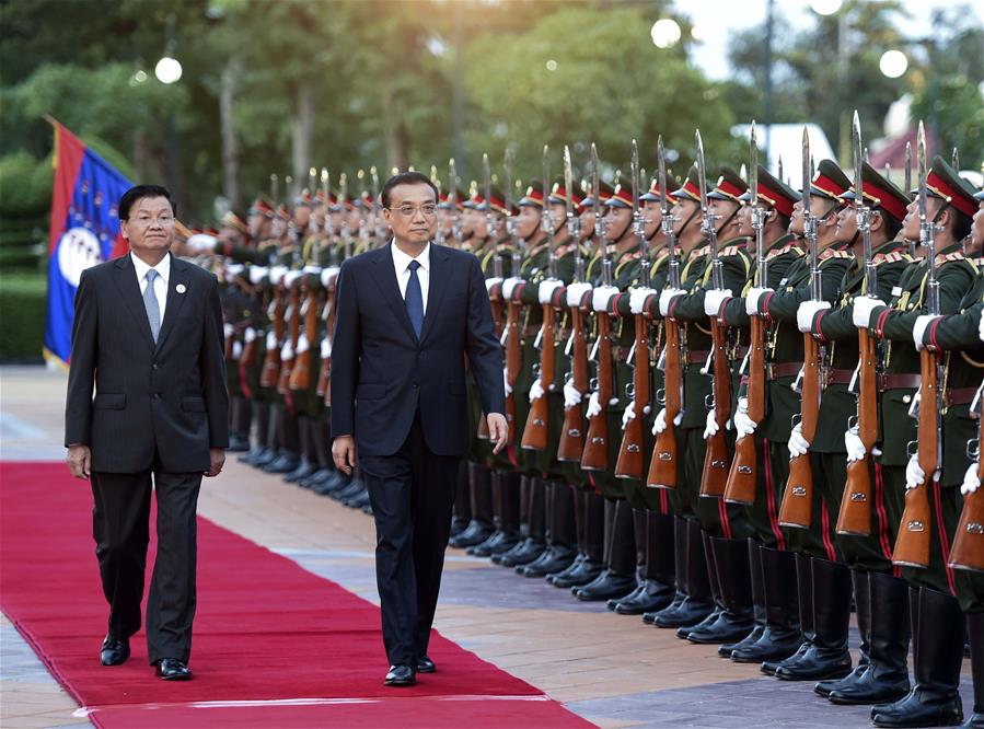 （时政）（2）李克强同老挝总理通伦举行会谈
