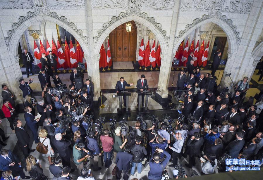（XHDW）（3）李克强与加拿大总理特鲁多共同会见记者