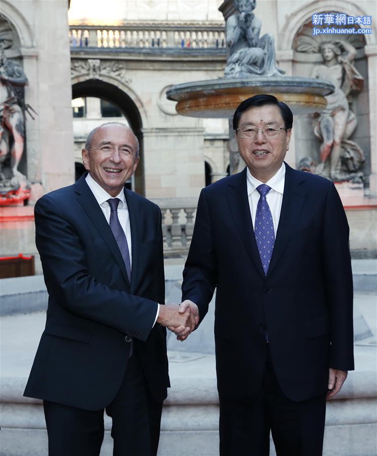 （XHDW）（3）张德江对法国进行正式友好访问