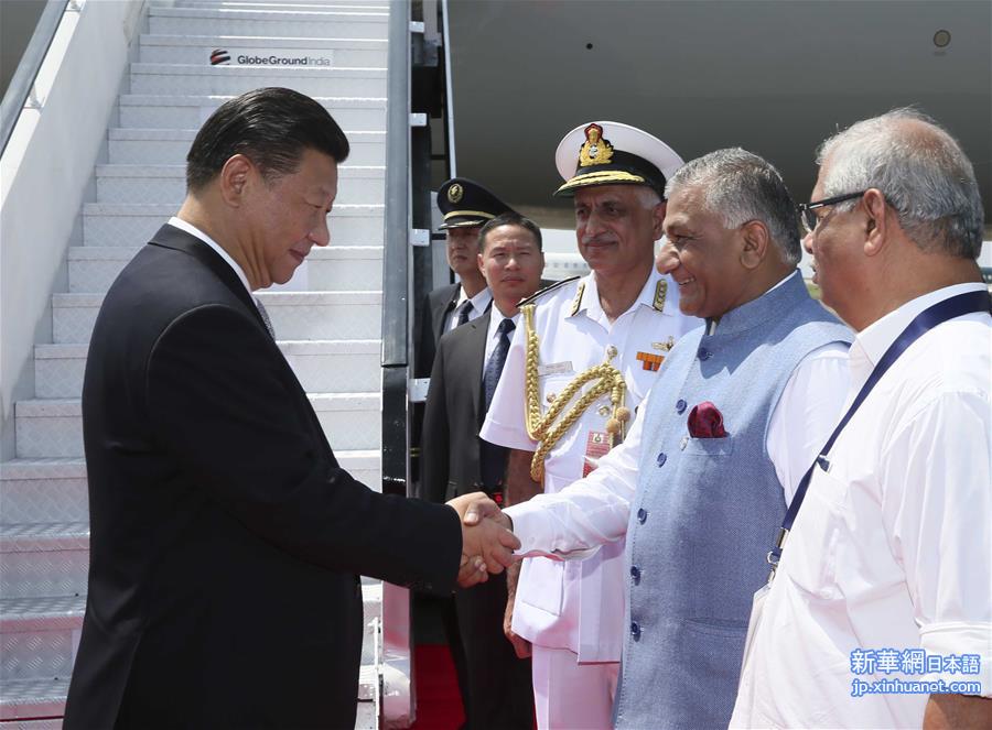 （XHDW）（2）习近平抵达印度果阿出席金砖国家领导人第八次会晤