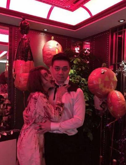 中国のスターたち、思い思いのハロウィン衣装を披露