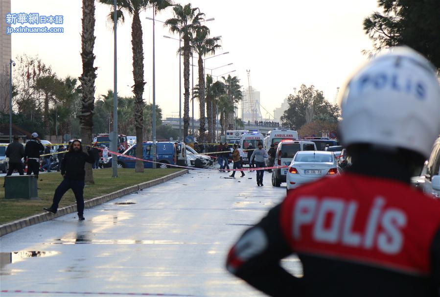 （外代一线）（4）土耳其海滨城市汽车炸弹袭击造成十余人死伤