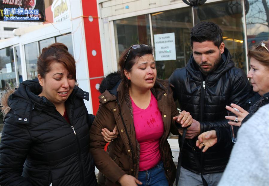 （外代一线）（7）土耳其海滨城市汽车炸弹袭击造成十余人死伤