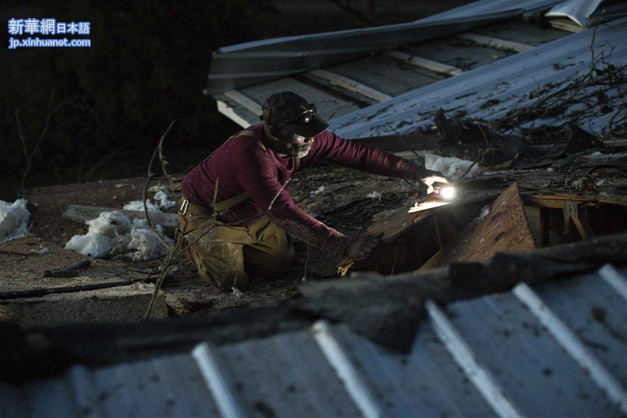 （外代一线）（4）美国东南部遭龙卷风袭击致16人死亡