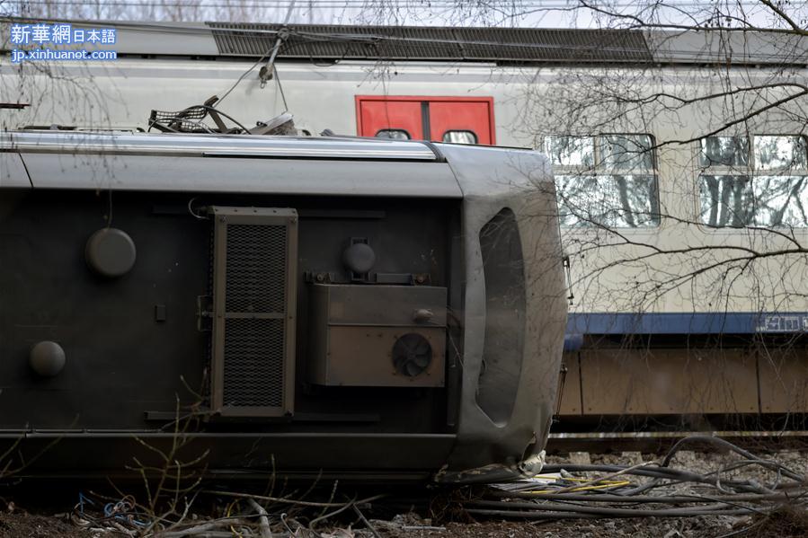（外代一线）（4）比利时一列车侧翻造成1死27伤