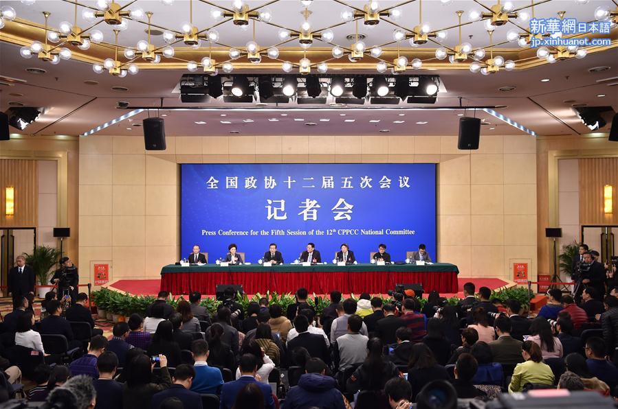 （两会）（2）政协委员谈坚定文化自信讲好中国故事