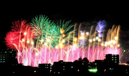 2017年夏の日本の花火大会、いっきに紹介