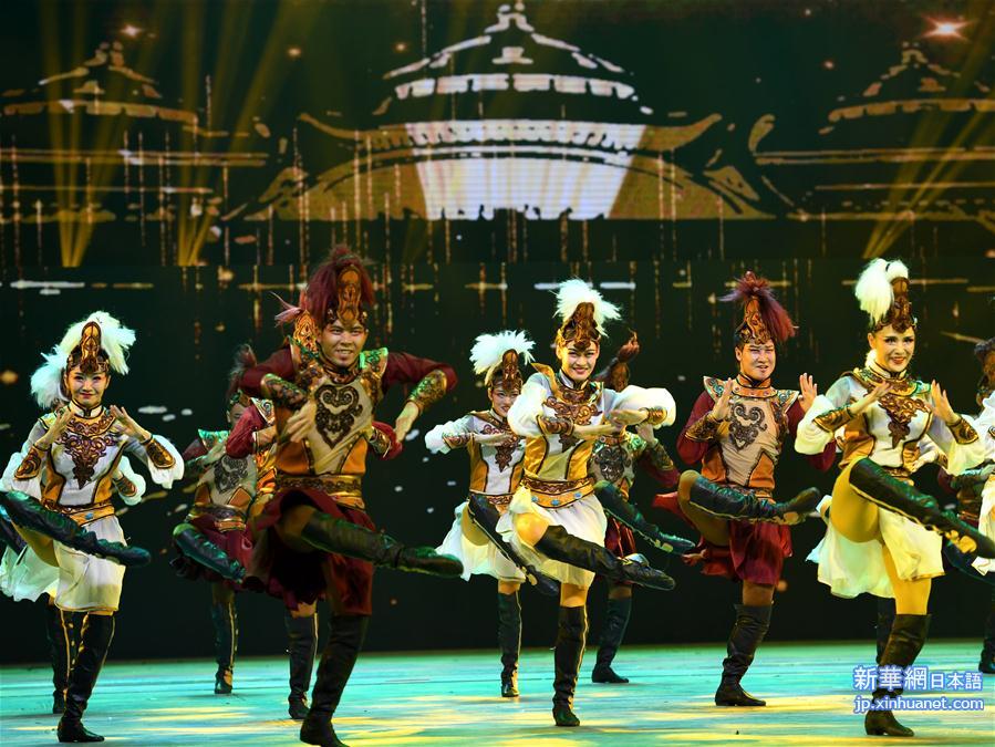 （文化）（9）第26届金鸡百花电影节在呼和浩特开幕