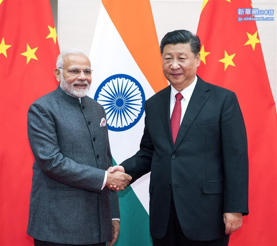 （上合青岛峰会）习近平会见印度总理莫迪