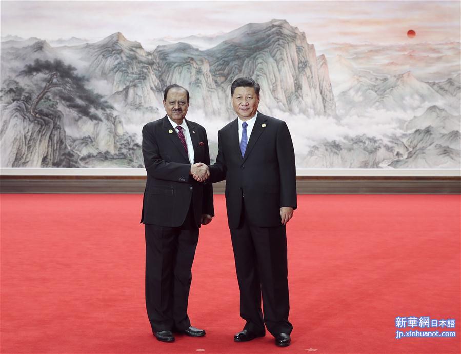 （上合青岛峰会·XHDW）（2）习近平迎接出席上海合作组织成员国元首理事会第十八次会议的各国领导人