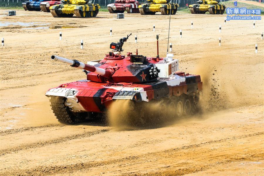 （国际）（2）首战告捷，“坦克两项”比赛中国代表队取得首日比赛第一名
