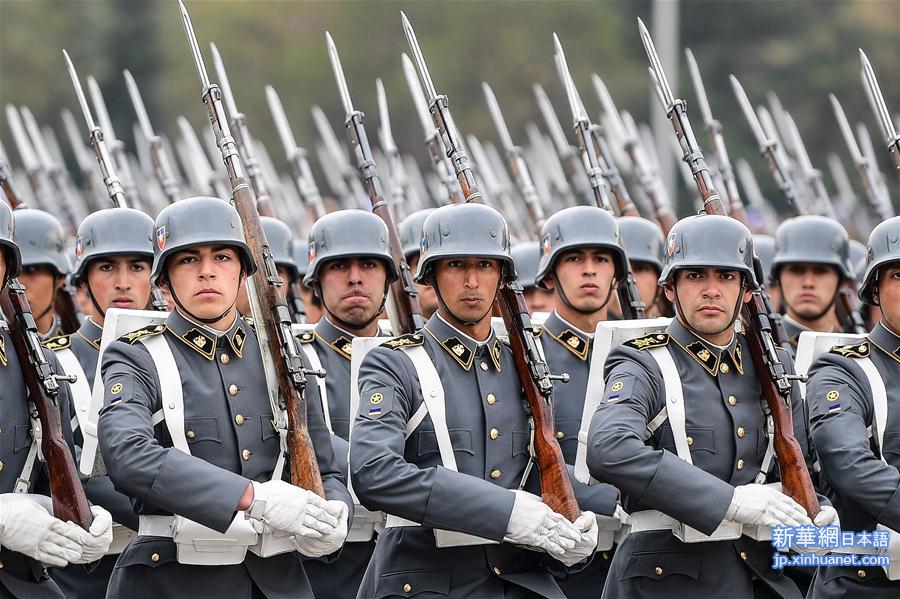 （国际）（1）智利大阅兵 