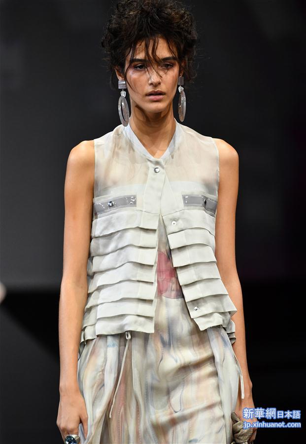 （国际）（5）米兰时装周：乔治·阿玛尼发布2019春夏新品