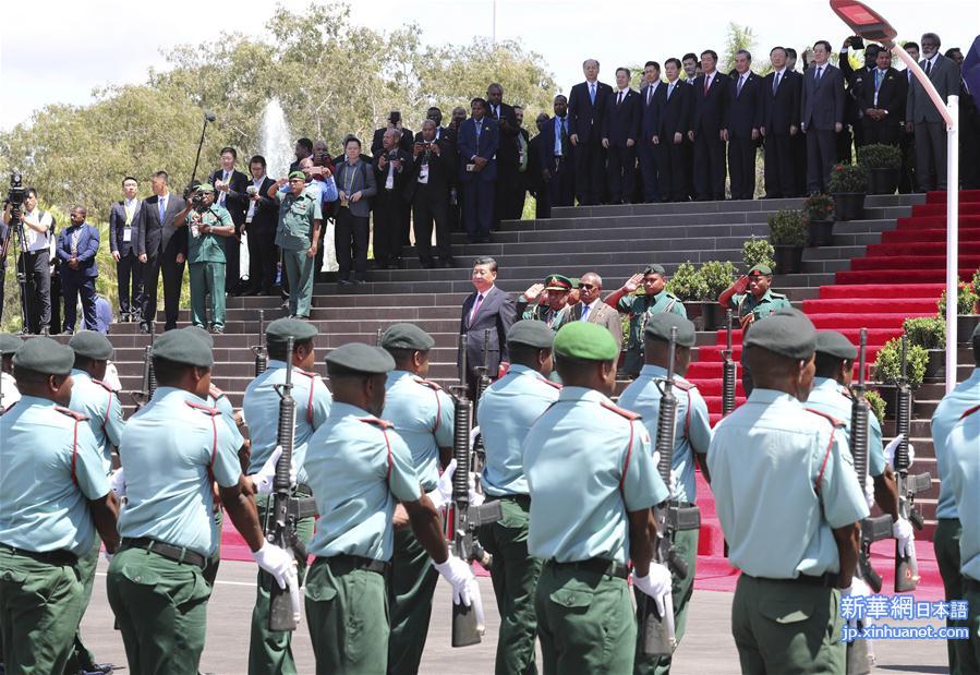 （XHDW）（2）习近平会见巴布亚新几内亚总督达达埃