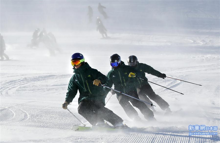 （体育）（3）第十八届中国崇礼国际滑雪节开幕