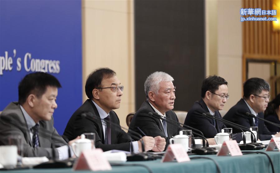 （两会）（3）科技部部长王志刚等就“加快建设创新型国家”答记者问