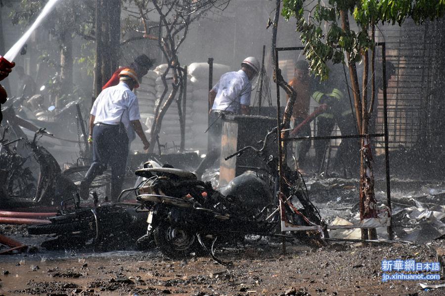 （国际）（1）印度古吉拉特邦火灾造成至少19人死亡