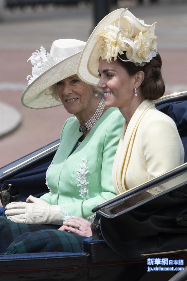 （国际）（6）英女王93岁生日庆典在伦敦举行