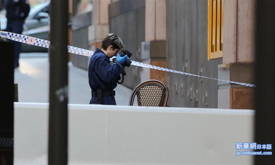 （国际）（5）一名中国公民在悉尼持刀伤人事件中受伤