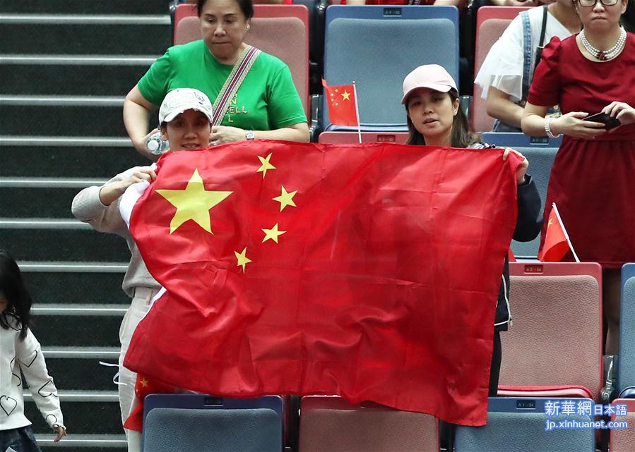 （体育）（36）排球——女排世界杯：中国队十一连胜 成功卫冕