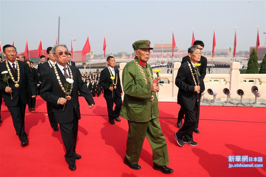 （时政）（18）烈士纪念日向人民英雄敬献花篮仪式在京隆重举行