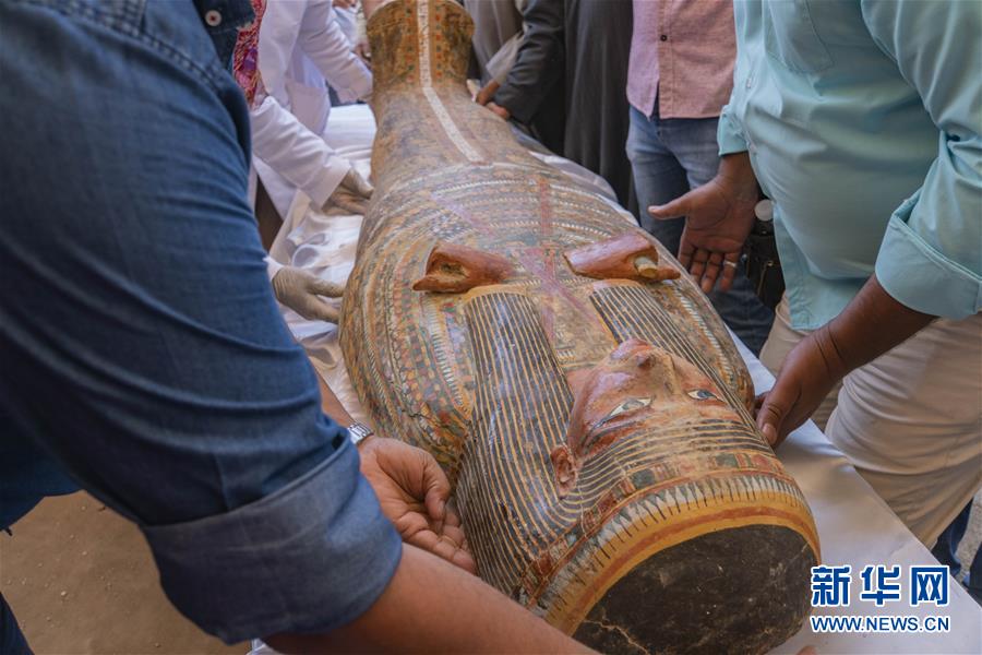 （国际）（3）埃及出土30具3000年前的木质棺椁