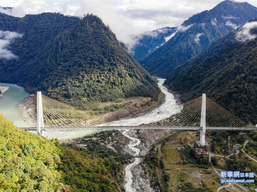 （新华视界）（4）西藏波密：壮观的迫龙沟特大桥