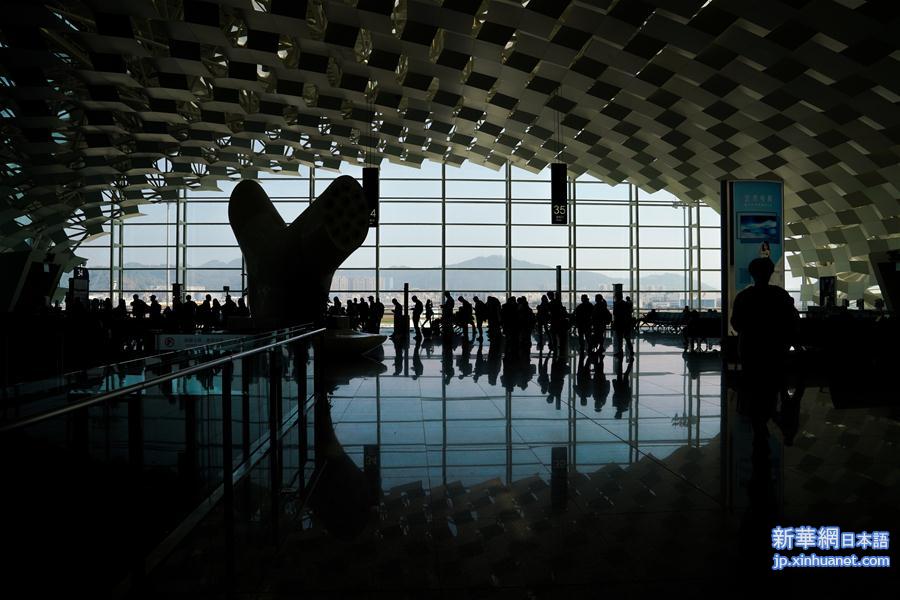 （关注春运）（5）深圳机场：旅客可体验全流程自助服务