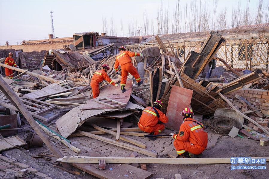 （社会）（4）新疆伽师地震救灾工作有序展开