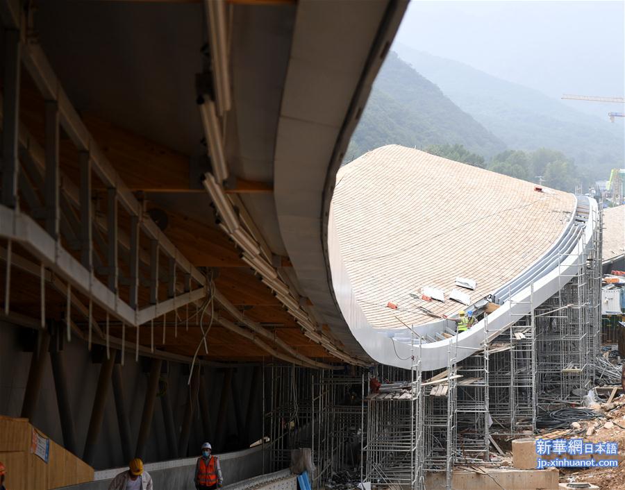 （体育）（6）探访2022北京冬奥会场馆建设现场