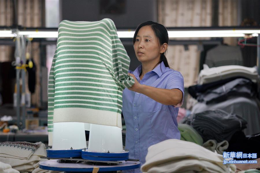 （经济）（2）河北清河：羊绒企业赶订单忙生产