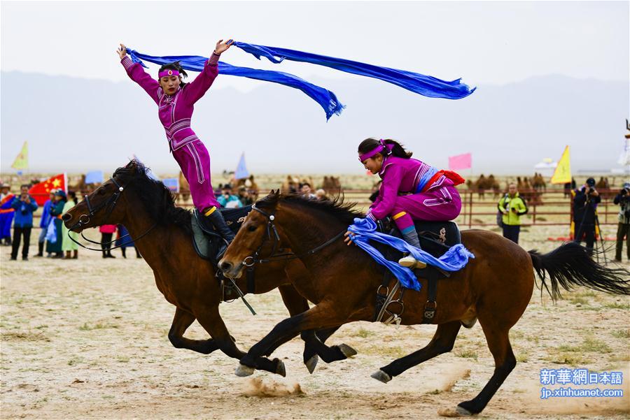 #（社会）（3）内蒙古巴彦淖尔：欢聚草原庆佳节