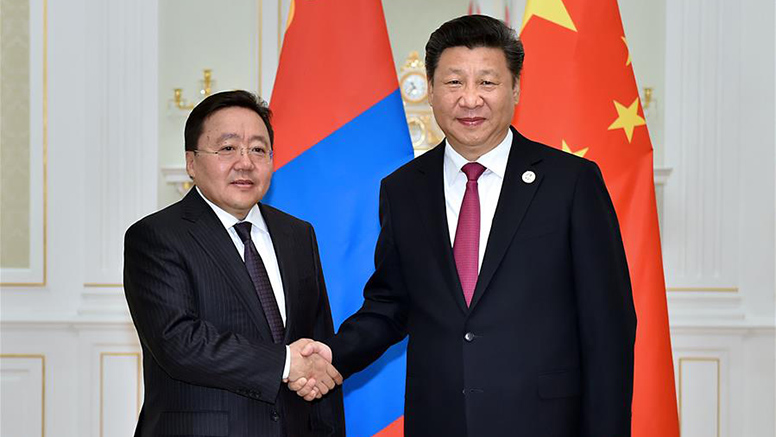 習近平主席がモンゴル国のエルベグドルジ大統領と会見
